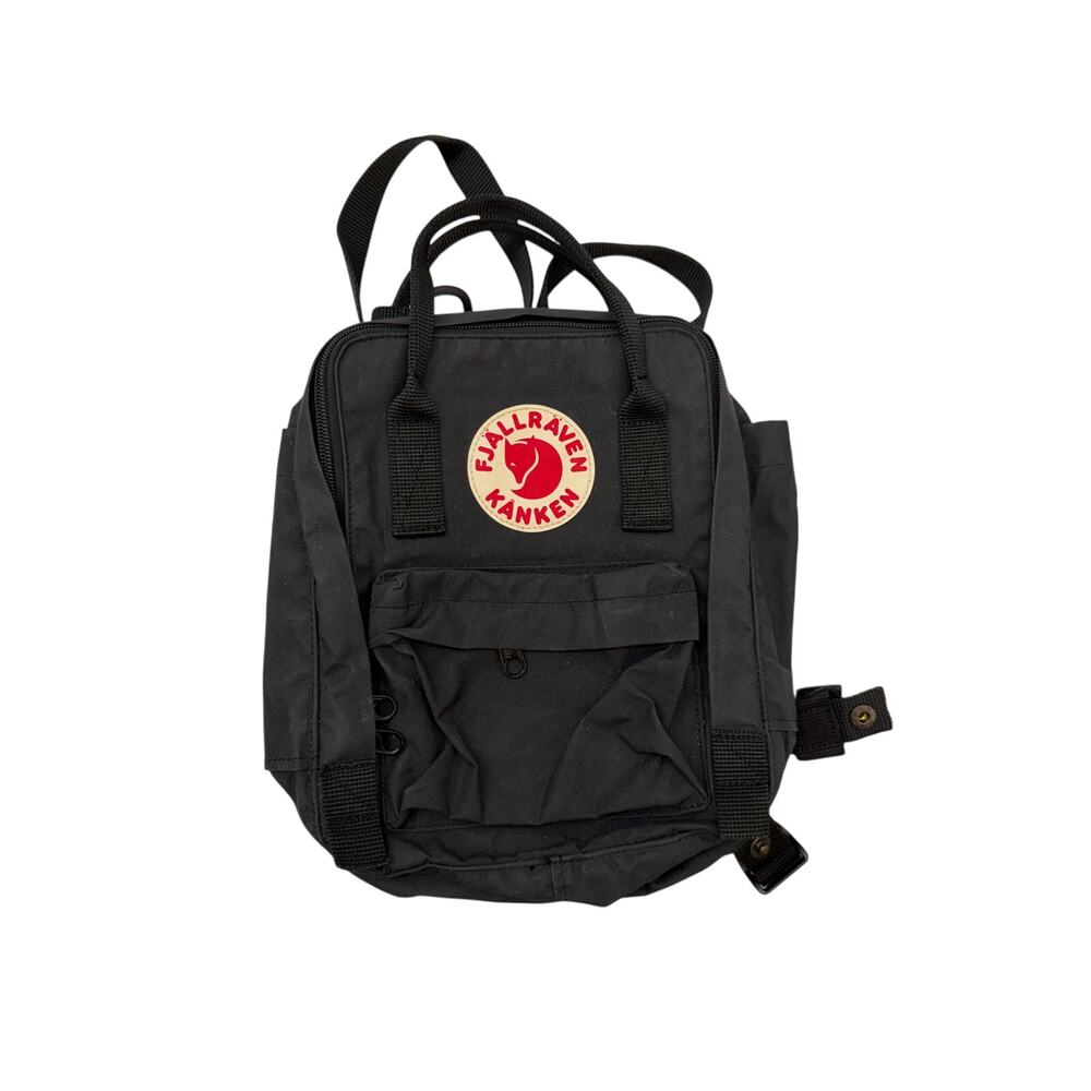 Fjallraven Black Kånken Mini Backpack